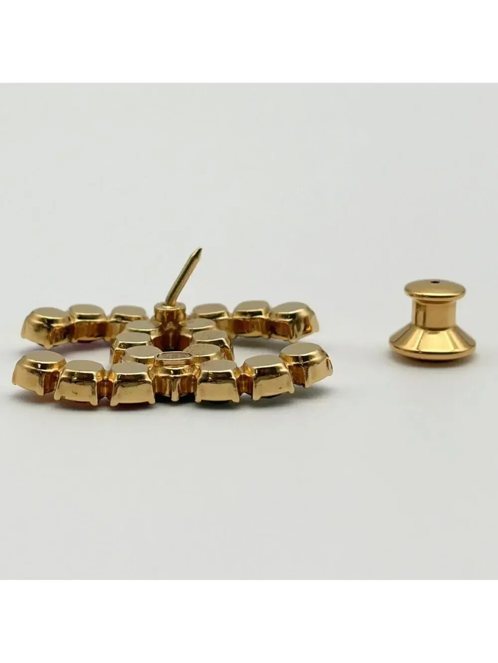 Chanel Cc Logo Brooch Metal #357899C88B